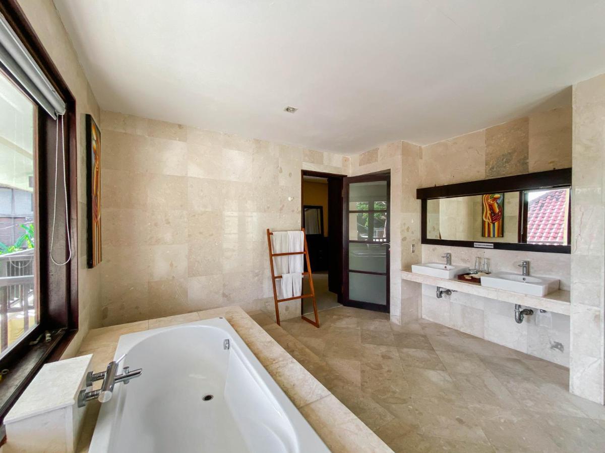 Cometa Villas Seminyak By Premier Hospitality Asia Екстер'єр фото