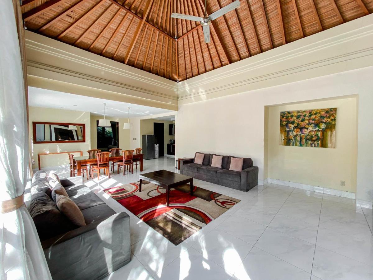 Cometa Villas Seminyak By Premier Hospitality Asia Екстер'єр фото