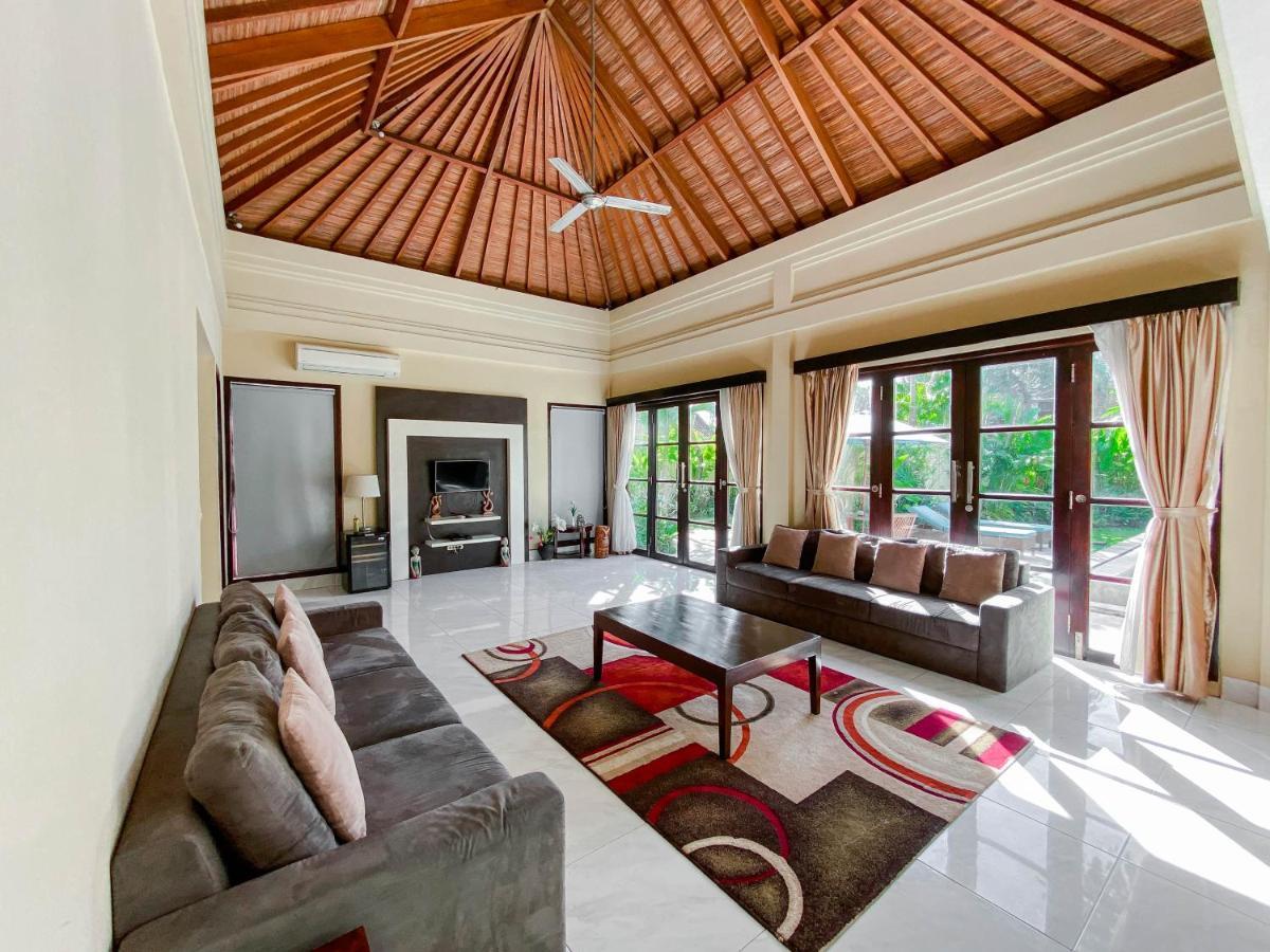 Cometa Villas Seminyak By Premier Hospitality Asia Екстер'єр фото