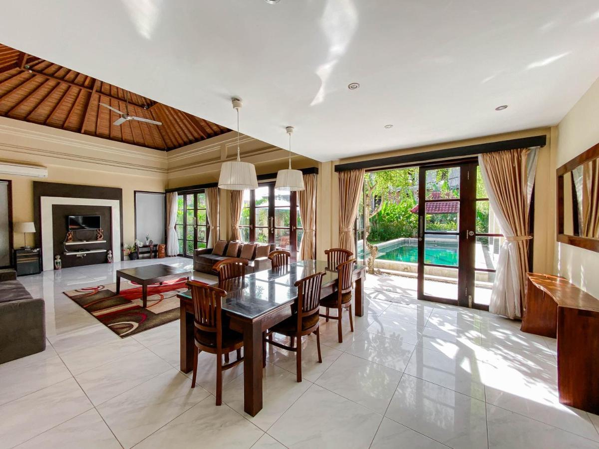Cometa Villas Seminyak By Premier Hospitality Asia Екстер'єр фото